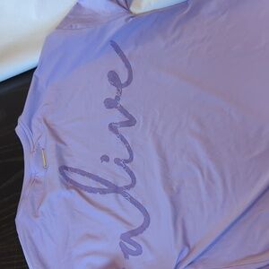 S. Gymshark 🦋 Whitney Oversized T-Shirt - Wildflower Purple